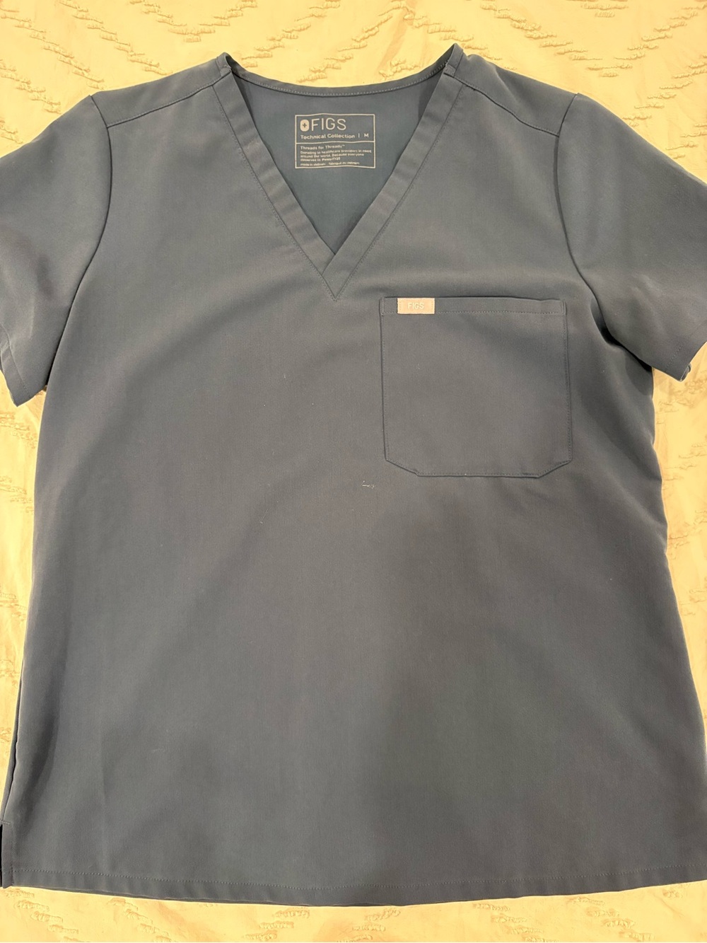 FIGS Women’s Slate Blue V-Neck Scrub Top with Chest Pocket